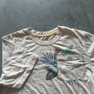 Howler Bros Brothers Hermanos Beige Short Sleeve T-Shirt Men's Size Small Pocket